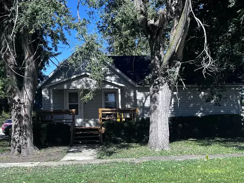 302 S Elm St, Buckley, IL 60918