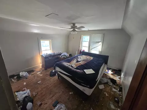 Bedroom - 316 S Walnut St, Kewanee, IL 61443 photo 1 of 2