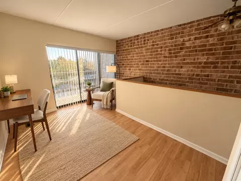 Other - 1206 Kenneth Cir #1206, Elgin, IL 60120 photo 5 of 6