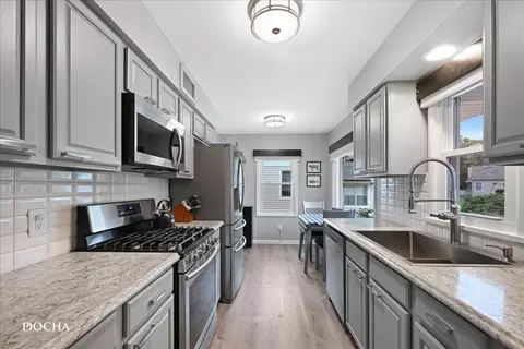 Kitchen - 69 E Jackson St, Oswego, IL 60543 photo 2 of 4