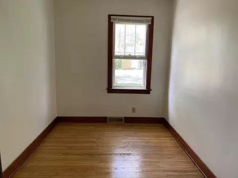 Bedroom - 1104 Pulaski St, Peru, IL 61354 photo 1 of 2