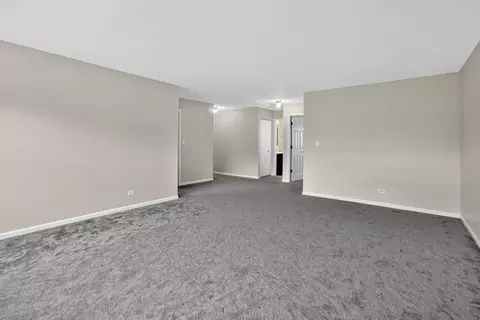 Living - 409 Brockton Ave, Elgin, IL 60124 photo 10 of 10