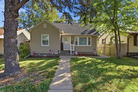 1841 31st St, Rock Island, IL 61201