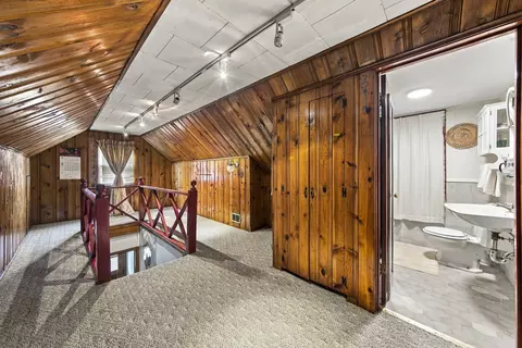 Entry Way - 2919 W Jerome St, Chicago, IL 60645 photo 1 of 1