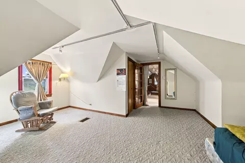Bedroom - 2919 W Jerome St, Chicago, IL 60645 photo 2 of 2
