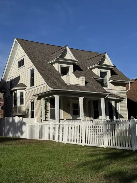 1532 Clay St, Davenport, IA 52804