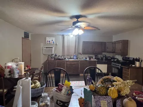 Kitchen - 828 Propes Rd, Iuka, IL 62849 photo 1 of 5