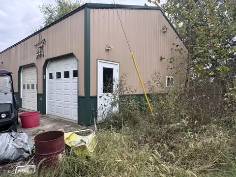 Other - 828 Propes Rd, Iuka, IL 62849 photo 13 of 14