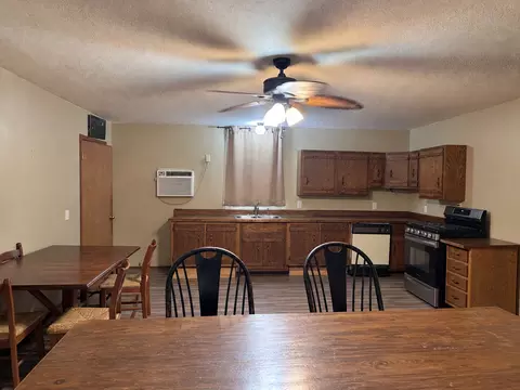 Kitchen - 828 Propes Rd, Iuka, IL 62849 photo 2 of 5