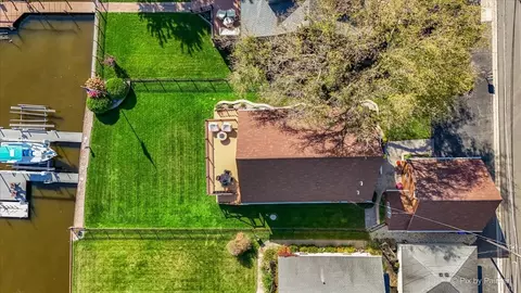 View/Area - 2013 Sunnyside Beach Dr, Johnsburg, IL 60051 photo 5 of 7