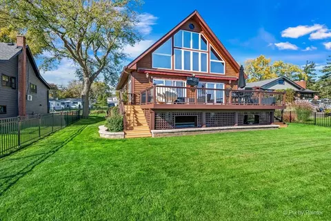 Exterior - 2013 Sunnyside Beach Dr, Johnsburg, IL 60051 photo 2 of 6