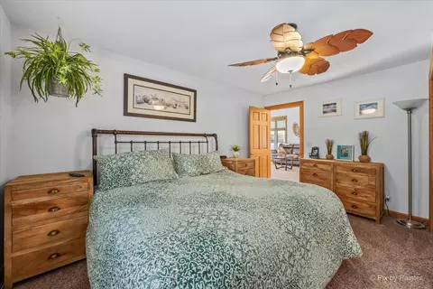 Bedroom - 2013 Sunnyside Beach Dr, Johnsburg, IL 60051 photo 2 of 5
