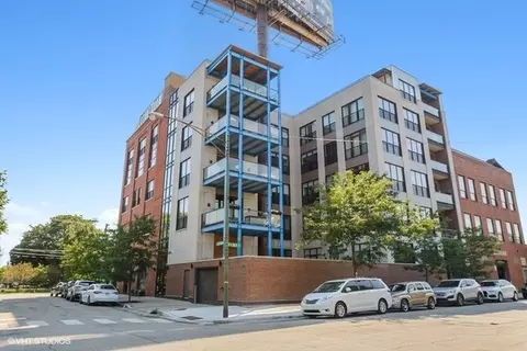 1600 S Jefferson St #403, Chicago, IL 60616
