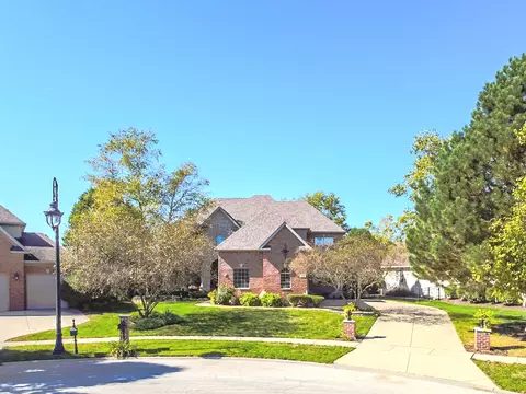 21402 S Majestic Pine St, Shorewood, IL 60404
