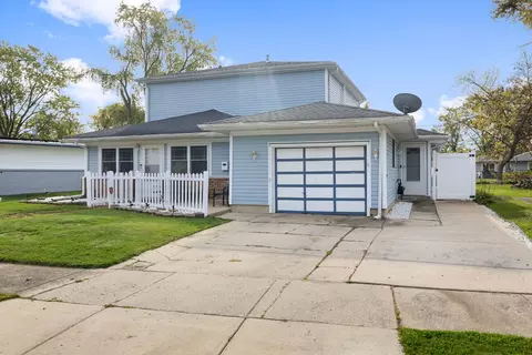 281 Green St, Park Forest, IL 60466