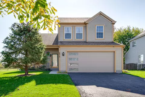 2515 N Stratford Ln, Round Lake Beach, IL 60073