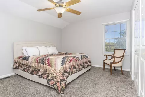 Bedroom - 10069 Wolf Hill Rd, Bloomington, IL 61705 photo 8 of 8