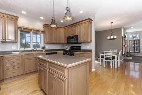 Kitchen - 10069 Wolf Hill Rd, Bloomington, IL 61705 photo 1 of 3