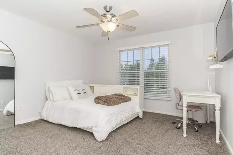 Bedroom - 10069 Wolf Hill Rd, Bloomington, IL 61705 photo 5 of 8