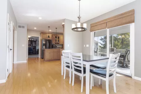 Dining - 10069 Wolf Hill Rd, Bloomington, IL 61705 photo 3 of 4