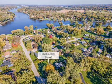 View/Area - 2524 Clara St, Mchenry, IL 60050 photo 3 of 3