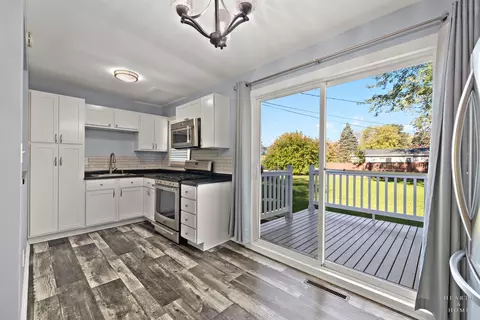 Kitchen - 2524 Clara St, Mchenry, IL 60050 photo 1 of 3