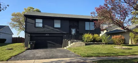 4064 Indian Hill Dr, Country Club Hills, IL 60478