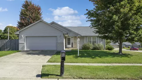 2708 Landis Farm Rd, Urbana, IL 61802