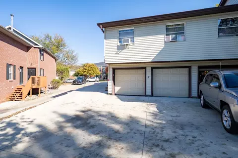 Exterior - 101 N Orr Dr #6, Normal, IL 61761 photo 5 of 6