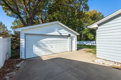 Other - 814 12th St, Silvis, IL 61282 photo 10 of 10