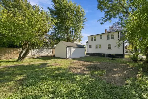 Exterior - 3310 186th St, Lansing, IL 60438 photo 4 of 6
