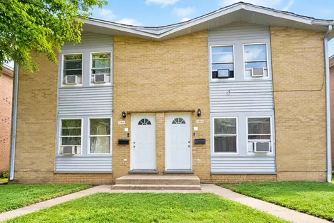 1313 Broadway Ave, North Chicago, IL 60064
