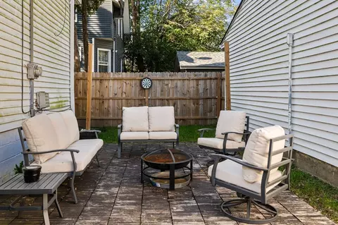 Exterior - 1813 18th Ave, Moline, IL 61265 photo 5 of 8