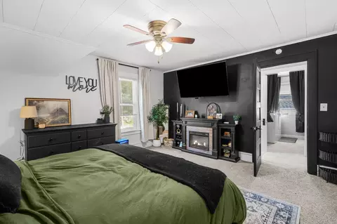 Bedroom - 1813 18th Ave, Moline, IL 61265 photo 3 of 4