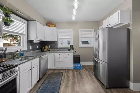 Kitchen - 1813 18th Ave, Moline, IL 61265 photo 3 of 3