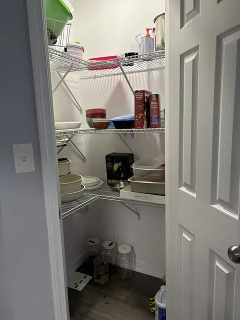 Other - 526 E Smith St, Benton, IL 62812 photo 6 of 13