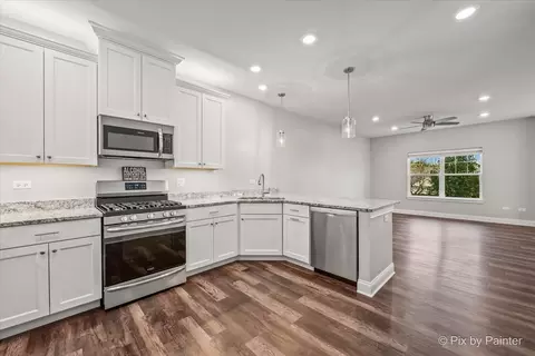 Kitchen - 735 Harper Ave, Cary, IL 60013 photo 1 of 1