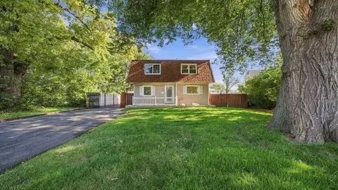 48 East Dr, Northlake, IL 60164