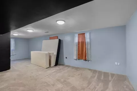 Other - 697 Fox Holw, Dekalb, IL 60115 photo 13 of 14