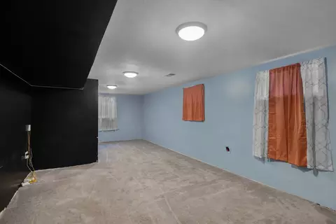 Other - 697 Fox Holw, Dekalb, IL 60115 photo 14 of 14
