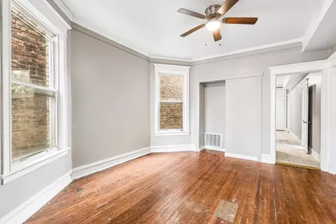 Living - 6344 S Eberhart Ave, Chicago, IL 60637 photo 10 of 10