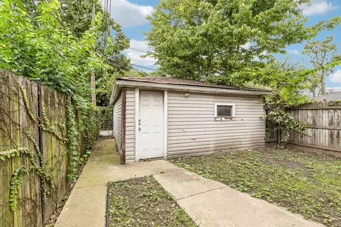 Exterior - 6344 S Eberhart Ave, Chicago, IL 60637 photo 2 of 2