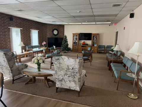 Living - 255 S West Ave #513, Elmhurst, IL 60126 photo 3 of 3