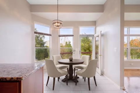 Dining - 256 Prairie View Ln, Wheeling, IL 60090 photo 2 of 2