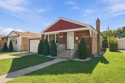 4205 W 82nd Pl, Chicago, IL 60652