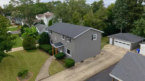 Other - 829 Evergreen St, Wheaton, IL 60187 photo 1 of 7