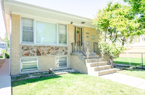 3836 N Oconto Ave, Chicago, IL 60634