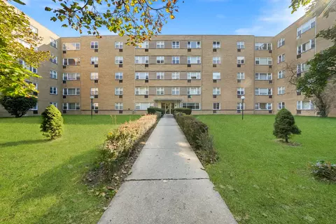6161 N Hoyne Ave #504, Chicago, IL 60659