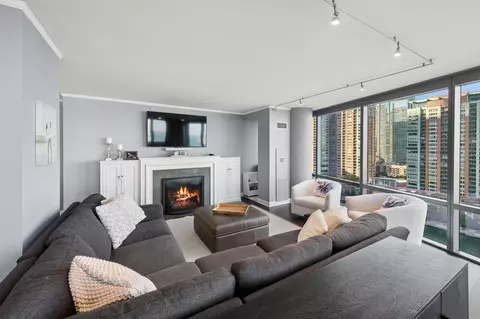 Living - 450 E Waterside Dr #1302, Chicago, IL 60601 photo 5 of 9