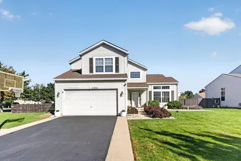 25856 S Yellow Pine Dr, Channahon, IL 60410